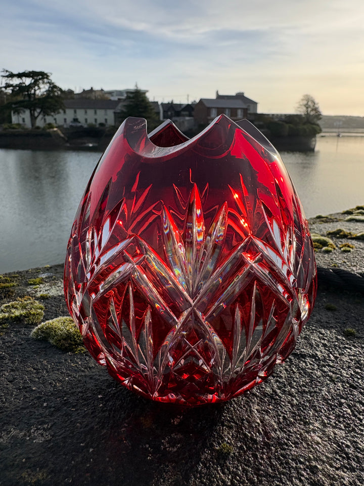 Red Pineapple Net Vase