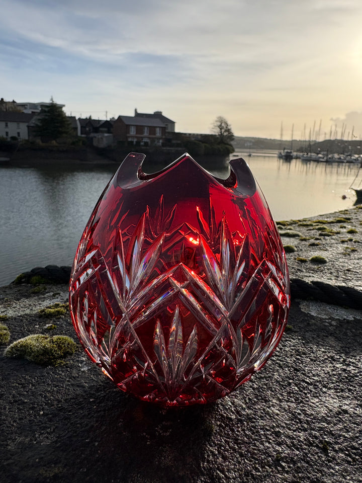 Red Pineapple Net Vase